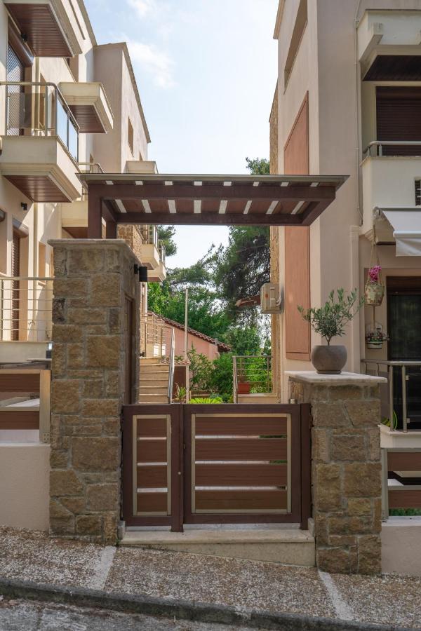 νεφέλη-σπίτι ολόκληρο για αξέχαστες διακοπές στην σιβηρη Siviri